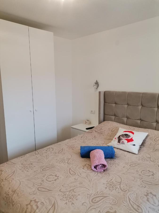 Break Apartament